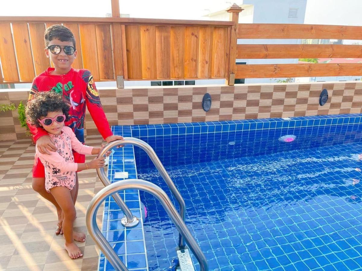 White Beach Holiday At Hulhumale' Екстериор снимка